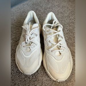 Adidas ozweego beige shoes